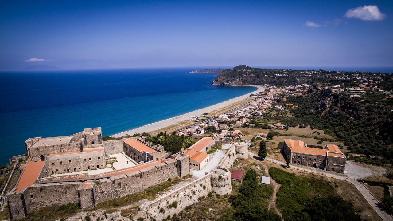 Le Casette Di Ponente Milazzo Eksteriør bilde